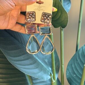 Crystal and gold earrings